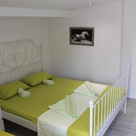 Anthia House Apartment Sarti Exterior photo