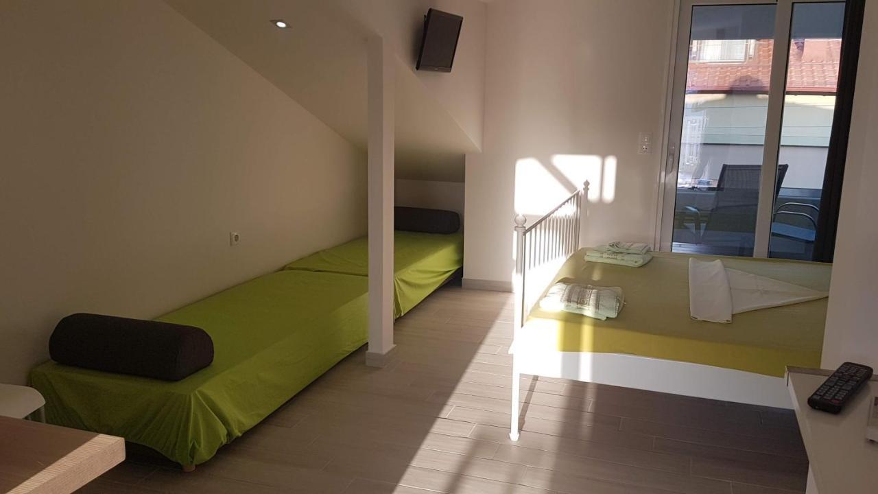 Anthia House Apartment